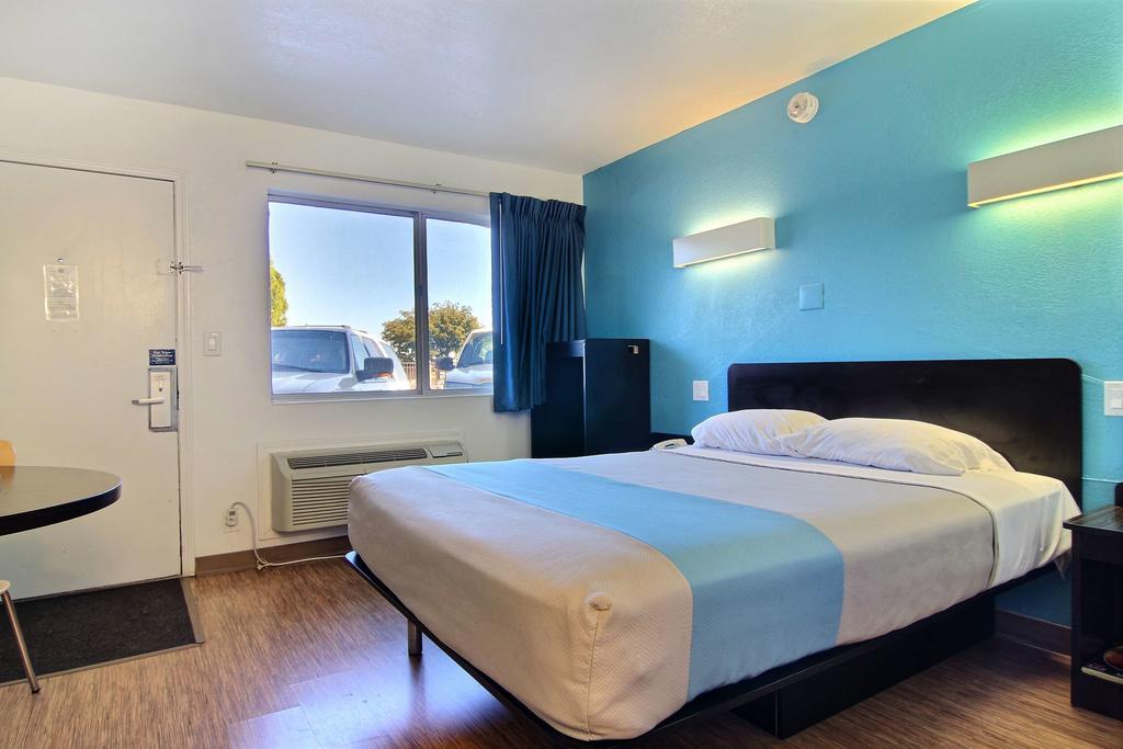 Motel 6-Carlsbad, Nm Ngoại thất bức ảnh